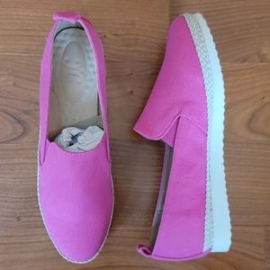 JOURNEE COLLECTION  Womens Leela Slip On Flats Size 7.5